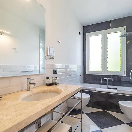 Raphael 3* 阿尔巴塔克斯