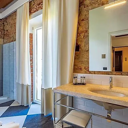Hotell Raphael 3*