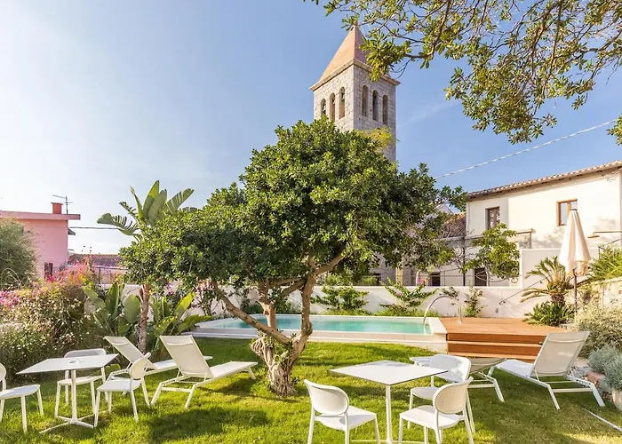 Raphael ホテル アルバタクス