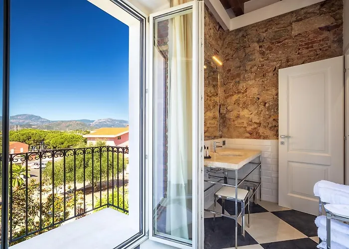 Raphael ホテル 3*