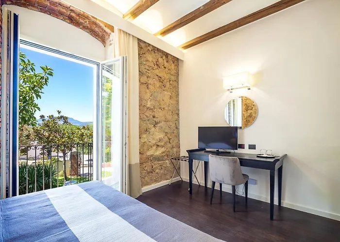 Raphael ホテル 3*